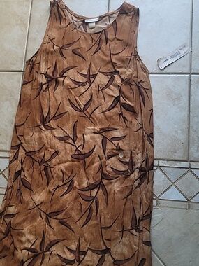 Brown Leaf-Print Women's Midi dress SZ XL